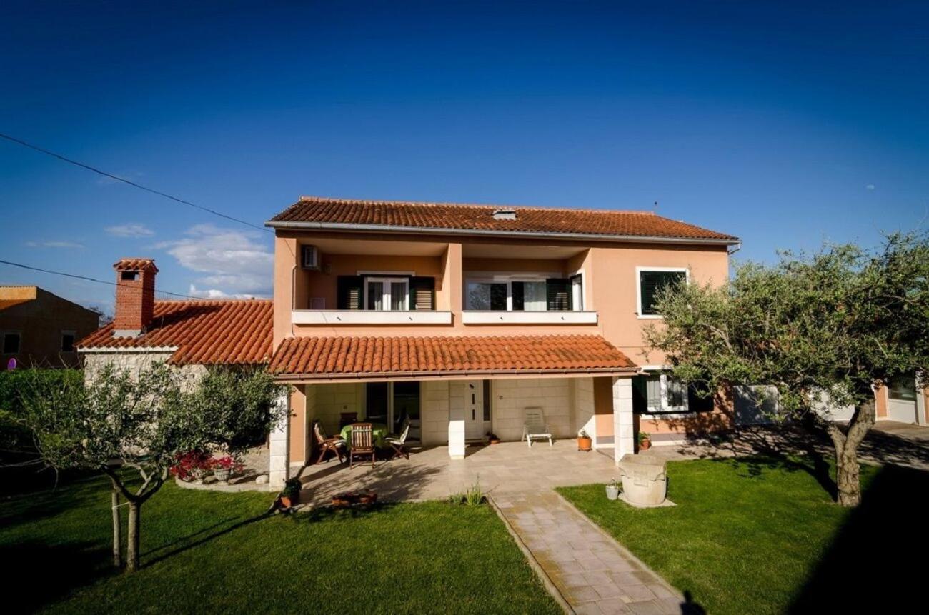 Holiday Home Old Town - Great Location Nin Luaran gambar