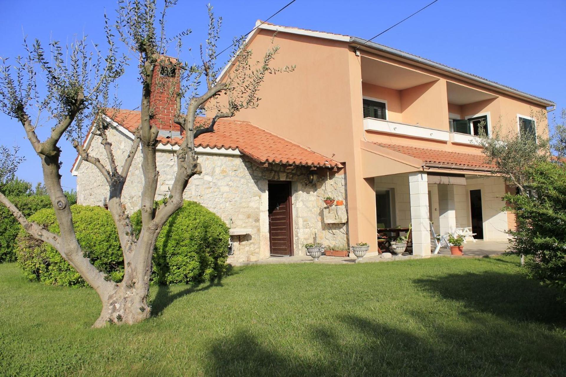 Holiday Home Old Town - Great Location Nin Luaran gambar