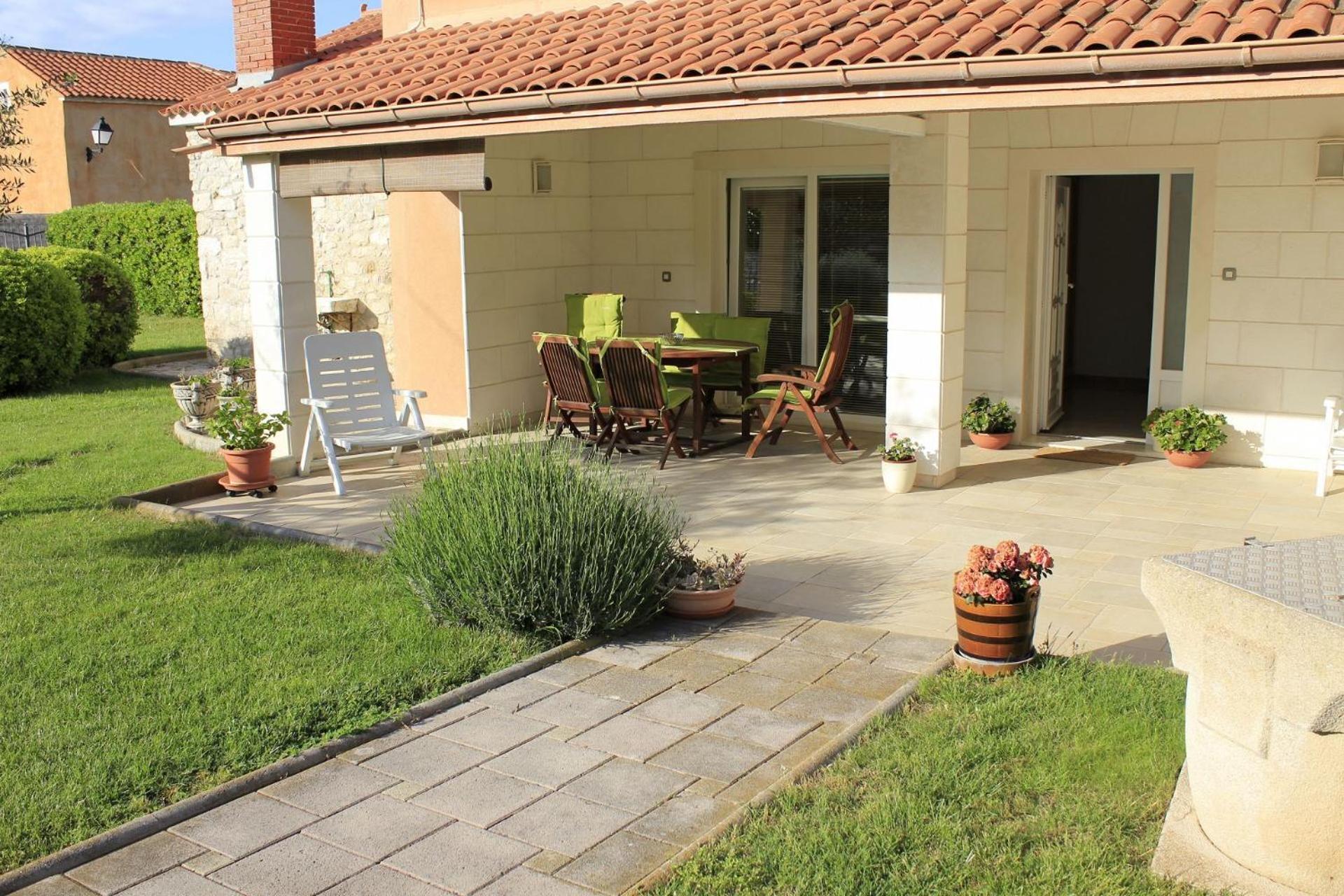 Holiday Home Old Town - Great Location Nin Luaran gambar